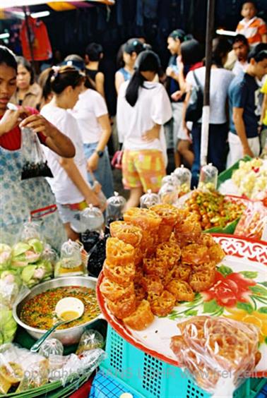 05 Thailand 2002 F1050018 Bangkok Wochenendmarkt_478